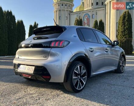 Серый Пежо e-208, объемом двигателя 0 л и пробегом 79 тыс. км за 15250 $, фото 2 на Automoto.ua