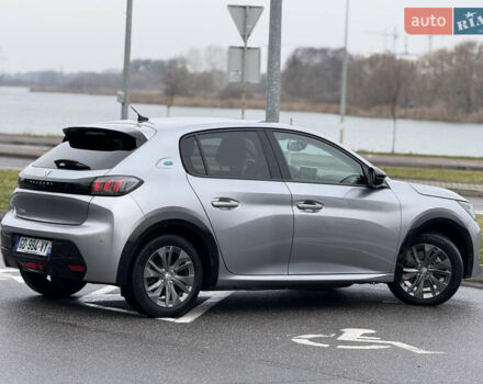 Серый Пежо e-208, объемом двигателя 0 л и пробегом 76 тыс. км за 13500 $, фото 7 на Automoto.ua