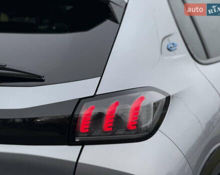 Серый Пежо e-208, объемом двигателя 0 л и пробегом 76 тыс. км за 13500 $, фото 23 на Automoto.ua