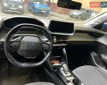 Синій Пежо e-208, об'ємом двигуна 0 л та пробігом 49 тис. км за 14000 $, фото 5 на Automoto.ua