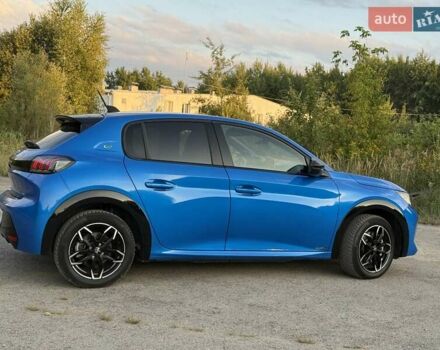 Синий Пежо e-208, объемом двигателя 0 л и пробегом 37 тыс. км за 14650 $, фото 12 на Automoto.ua