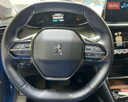 Синій Пежо e-208, об'ємом двигуна 0 л та пробігом 49 тис. км за 14000 $, фото 12 на Automoto.ua