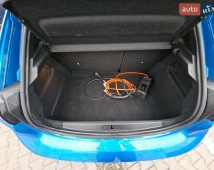 Синий Пежо e-208, объемом двигателя 0 л и пробегом 57 тыс. км за 13900 $, фото 50 на Automoto.ua