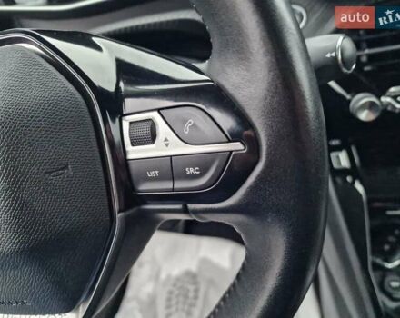 Синий Пежо e-208, объемом двигателя 0 л и пробегом 57 тыс. км за 13900 $, фото 42 на Automoto.ua
