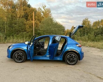 Синий Пежо e-208, объемом двигателя 0 л и пробегом 37 тыс. км за 14650 $, фото 70 на Automoto.ua