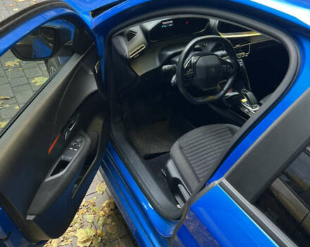 Синій Пежо e-208, об'ємом двигуна 0 л та пробігом 49 тис. км за 14000 $, фото 3 на Automoto.ua