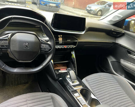 Синій Пежо e-208, об'ємом двигуна 0 л та пробігом 49 тис. км за 14000 $, фото 4 на Automoto.ua