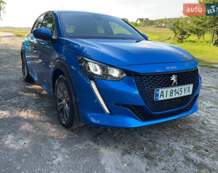 Синий Пежо e-208, объемом двигателя 0 л и пробегом 50 тыс. км за 13700 $, фото 1 на Automoto.ua
