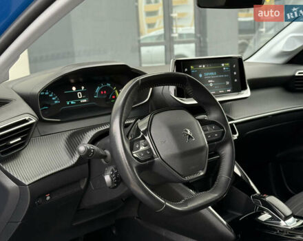 Синий Пежо e-208, объемом двигателя 0 л и пробегом 61 тыс. км за 13300 $, фото 1 на Automoto.ua