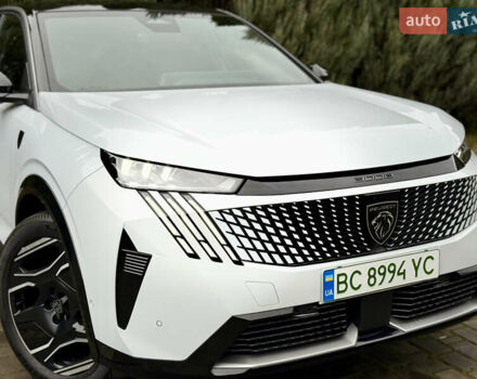 Белый Пежо e-3008, объемом двигателя 0 л и пробегом 1 тыс. км за 37950 $, фото 13 на Automoto.ua