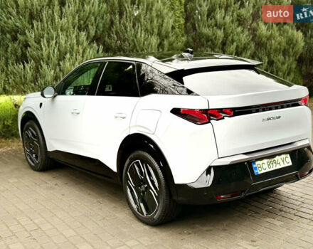 Белый Пежо e-3008, объемом двигателя 0 л и пробегом 1 тыс. км за 37950 $, фото 27 на Automoto.ua