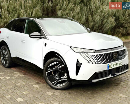 Белый Пежо e-3008, объемом двигателя 0 л и пробегом 1 тыс. км за 37950 $, фото 18 на Automoto.ua