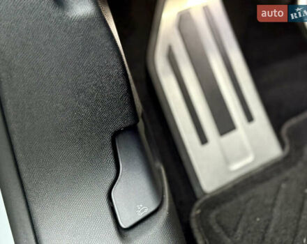 Белый Пежо e-3008, объемом двигателя 0 л и пробегом 1 тыс. км за 37950 $, фото 49 на Automoto.ua