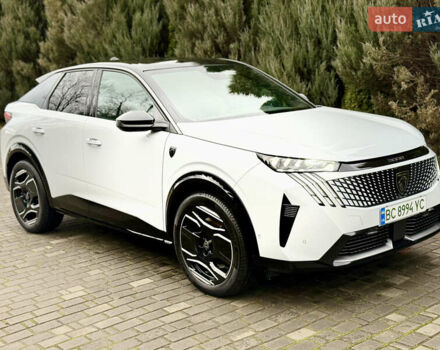 Белый Пежо e-3008, объемом двигателя 0 л и пробегом 1 тыс. км за 37950 $, фото 19 на Automoto.ua