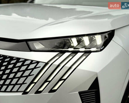 Белый Пежо e-3008, объемом двигателя 0 л и пробегом 1 тыс. км за 37950 $, фото 6 на Automoto.ua