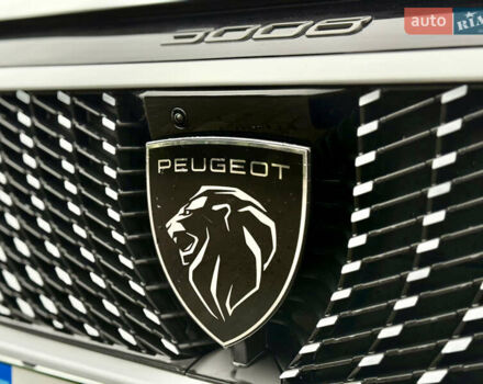 Белый Пежо e-3008, объемом двигателя 0 л и пробегом 1 тыс. км за 37950 $, фото 8 на Automoto.ua