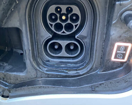 Білий Пежо e-Expert, об'ємом двигуна 0 л та пробігом 13 тис. км за 20500 $, фото 17 на Automoto.ua