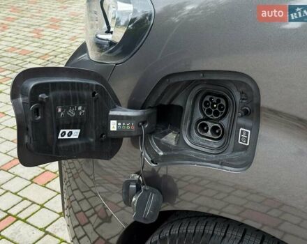 Серый Пежо e-Expert, объемом двигателя 0 л и пробегом 1 тыс. км за 30338 $, фото 13 на Automoto.ua