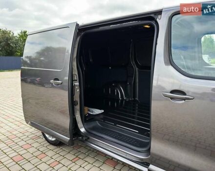 Серый Пежо e-Expert, объемом двигателя 0 л и пробегом 1 тыс. км за 30338 $, фото 14 на Automoto.ua