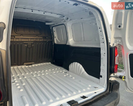 Білий Пежо E-Partner, об'ємом двигуна 0 л та пробігом 1 тис. км за 23500 $, фото 14 на Automoto.ua