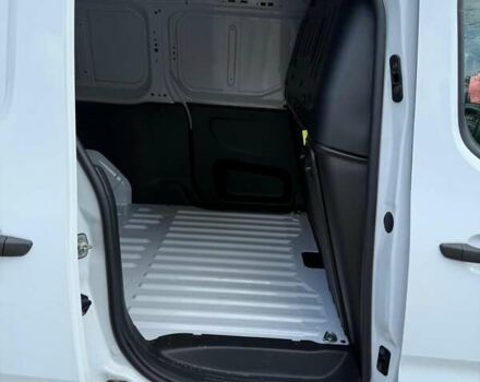 Белый Пежо E-Partner, объемом двигателя 0 л и пробегом 1 тыс. км за 24234 $, фото 19 на Automoto.ua