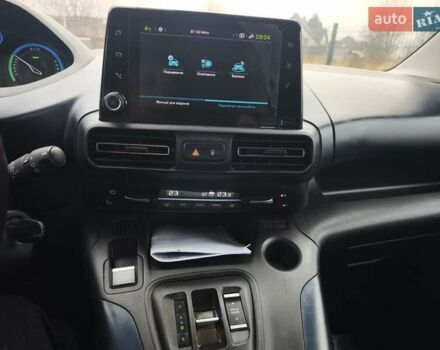 Пежо e-Rifter, объемом двигателя 0 л и пробегом 120 тыс. км за 16990 $, фото 9 на Automoto.ua