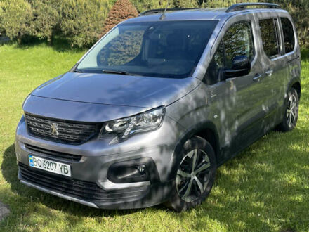 Пежо e-Rifter 2023 в Львове на Automoto.ua Серый Пежо e-Rifter, объемом двигателя 0 л и пробегом 8 тыс. км за 23200 $, фото 1 на Automoto.ua