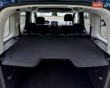 Синій Пежо e-Rifter, об'ємом двигуна 0 л та пробігом 50 тис. км за 19777 $, фото 54 на Automoto.ua