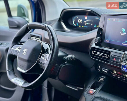 Синій Пежо e-Rifter, об'ємом двигуна 0 л та пробігом 50 тис. км за 19777 $, фото 36 на Automoto.ua