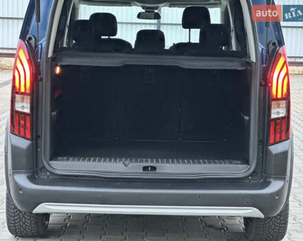 Синій Пежо e-Rifter, об'ємом двигуна 0 л та пробігом 50 тис. км за 19777 $, фото 52 на Automoto.ua