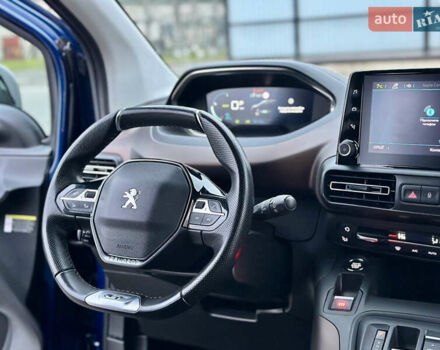 Синій Пежо e-Rifter, об'ємом двигуна 0 л та пробігом 50 тис. км за 19777 $, фото 31 на Automoto.ua