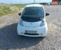 Белый Пежо иOн, объемом двигателя 0 л и пробегом 103 тыс. км за 5000 $, фото 7 на Automoto.ua