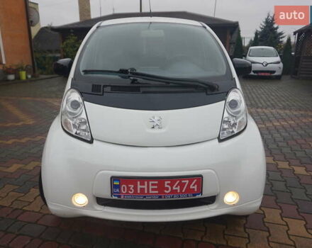Белый Пежо иOн, объемом двигателя 0 л и пробегом 84 тыс. км за 3550 $, фото 13 на Automoto.ua