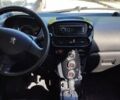 Белый Пежо иOн, объемом двигателя 0 л и пробегом 94 тыс. км за 3900 $, фото 4 на Automoto.ua