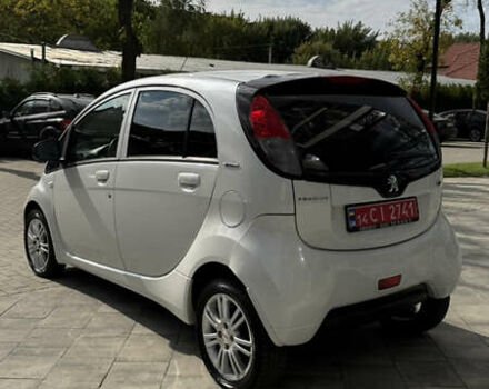 Белый Пежо иOн, объемом двигателя 0 л и пробегом 90 тыс. км за 3999 $, фото 8 на Automoto.ua