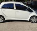 Белый Пежо иOн, объемом двигателя 0 л и пробегом 94 тыс. км за 3900 $, фото 6 на Automoto.ua