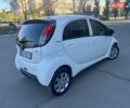Белый Пежо иOн, объемом двигателя 0 л и пробегом 97 тыс. км за 4500 $, фото 4 на Automoto.ua