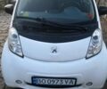 Білий Пежо iOн, об'ємом двигуна 0 л та пробігом 60 тис. км за 4100 $, фото 1 на Automoto.ua