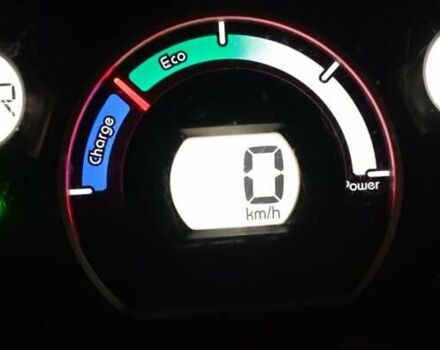 Белый Пежо иOн, объемом двигателя 0 л и пробегом 121 тыс. км за 4990 $, фото 7 на Automoto.ua