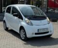 Белый Пежо иOн, объемом двигателя 0 л и пробегом 61 тыс. км за 4700 $, фото 1 на Automoto.ua