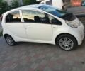 Белый Пежо иOн, объемом двигателя 0 л и пробегом 122 тыс. км за 4500 $, фото 1 на Automoto.ua