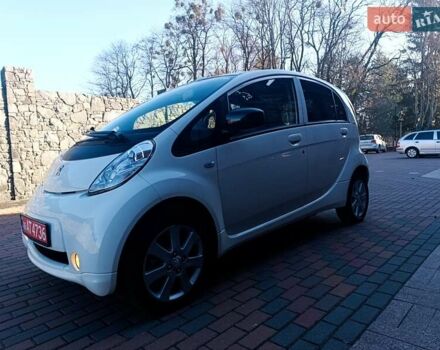 Белый Пежо иOн, объемом двигателя 0 л и пробегом 69 тыс. км за 4299 $, фото 8 на Automoto.ua