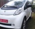Белый Пежо иOн, объемом двигателя 0 л и пробегом 170 тыс. км за 5000 $, фото 1 на Automoto.ua