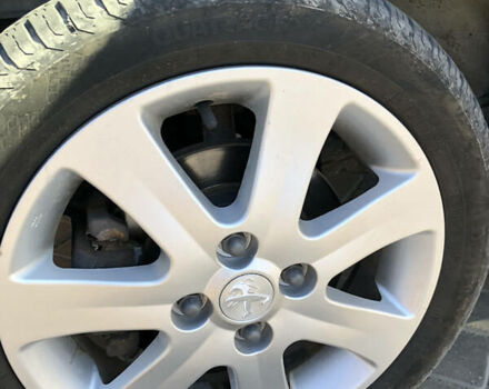 Белый Пежо иOн, объемом двигателя 0 л и пробегом 80 тыс. км за 5000 $, фото 10 на Automoto.ua