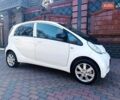 Белый Пежо иOн, объемом двигателя 0 л и пробегом 69 тыс. км за 4299 $, фото 3 на Automoto.ua