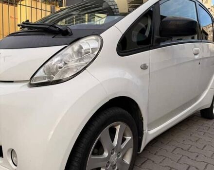 Белый Пежо иOн, объемом двигателя 0 л и пробегом 80 тыс. км за 4500 $, фото 7 на Automoto.ua