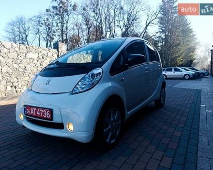 Белый Пежо иOн, объемом двигателя 0 л и пробегом 69 тыс. км за 4299 $, фото 9 на Automoto.ua
