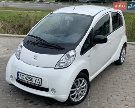 Пежо iOн 2014 у Луцьку на Automoto.ua Білий Пежо iOн, об'ємом двигуна 0 л та пробігом 49 тис. км за 4950 $, фото 19 на Automoto.ua