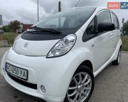 Пежо iOн 2014 у Луцьку на Automoto.ua Білий Пежо iOн, об'ємом двигуна 0 л та пробігом 49 тис. км за 4950 $, фото 17 на Automoto.ua