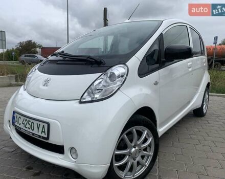Пежо iOн 2014 у Луцьку на Automoto.ua Білий Пежо iOн, об'ємом двигуна 0 л та пробігом 49 тис. км за 4950 $, фото 14 на Automoto.ua